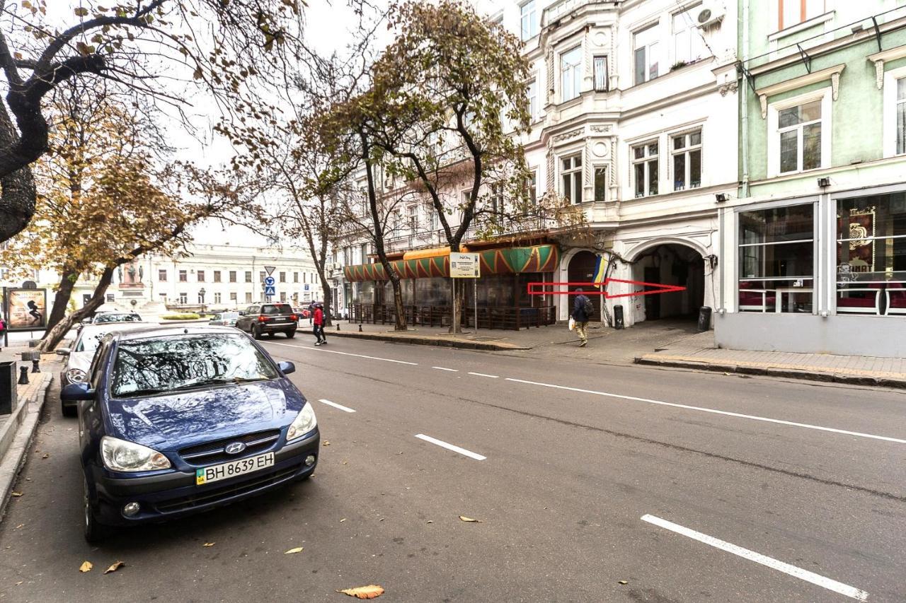 Центр Однокомнатная Просторная Квартира Улица Екатериниская Odessa Zewnętrze zdjęcie